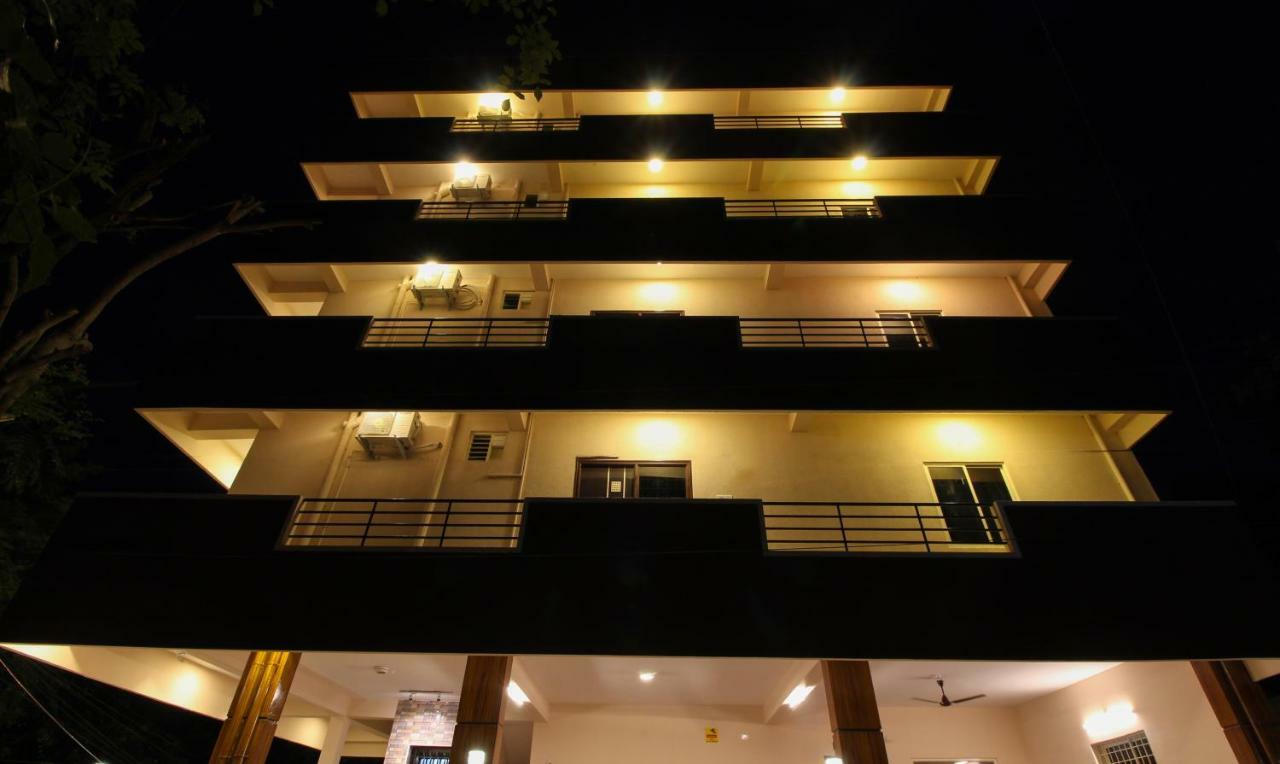 Itsy Hotels Riyas Grand Tirupati Buitenkant foto